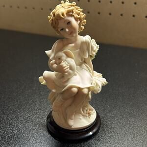 Florence Giuseppe Armani The Society 2002 Bimba Con Coniglietto (1542F)